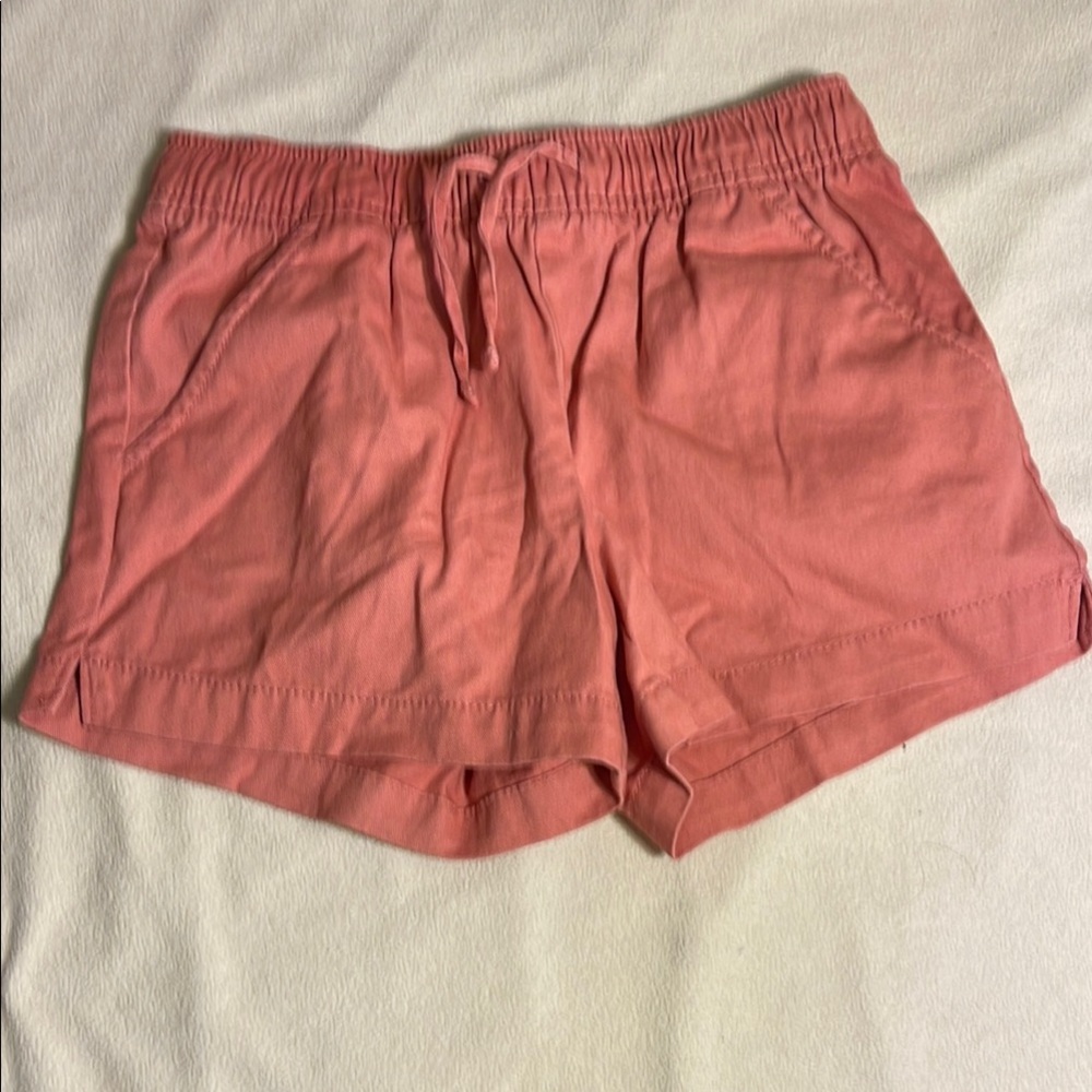 3/$15. Old Navy Women's Pink Shorts size M 8